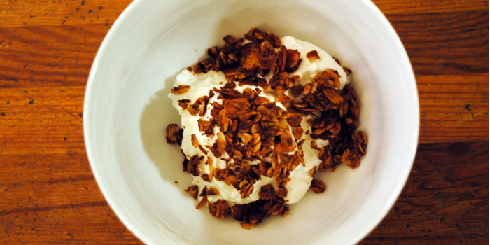 Gingerbread-Granola