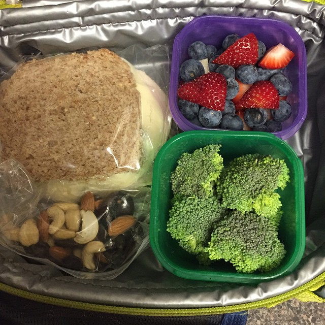 Pack a healthy lunch