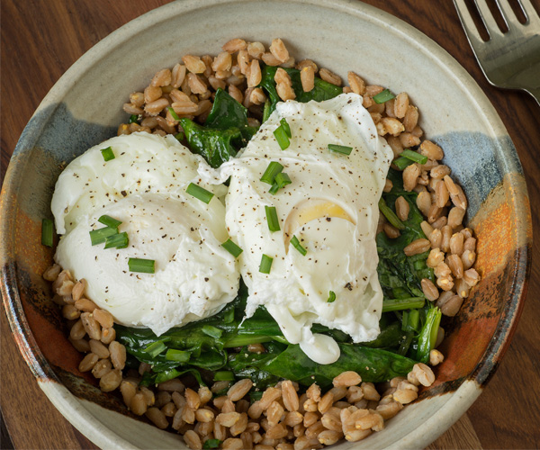 Poached Eggs with Greens and Brown Rice
