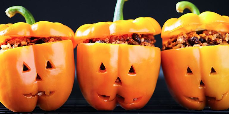 Jack-o_Lantern_Stuffed_Peppers