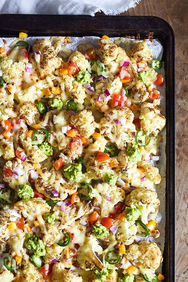 Cheesy Cauliflower Nachos