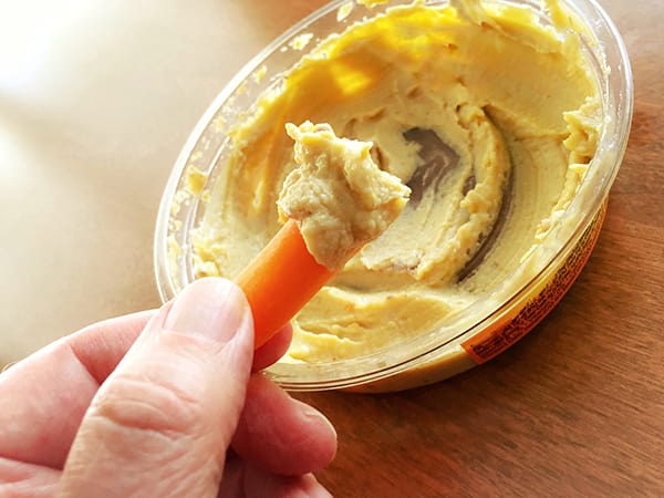 High-Protein-On-The-Go-Snacks-Hummus