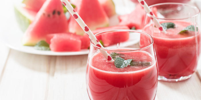 watermelon and strawberry Shakeology smoothie
