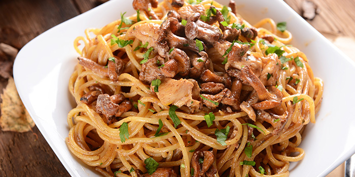 Chicken and Mushroom Pasta - The Beachbody Blog